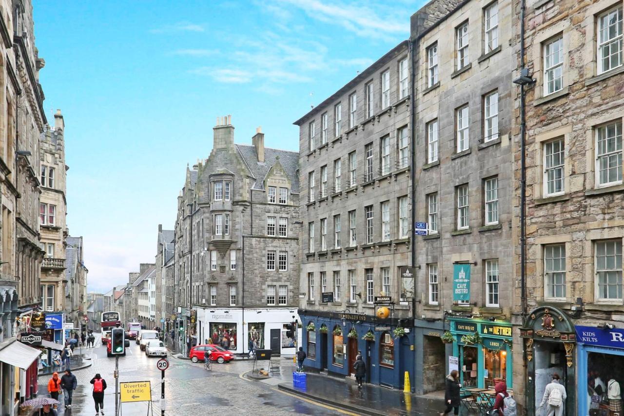 אדינבורו Joivy Elegant Home At The Heart Of The Royal Mile מראה חיצוני תמונה